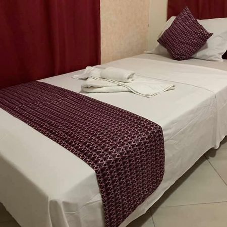 Vlv International Guest House 克罗里 外观 照片